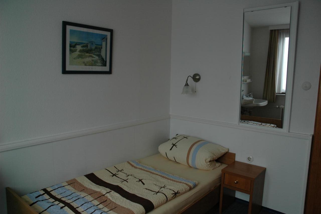 Pension Haus Weierts Norderney Buitenkant foto